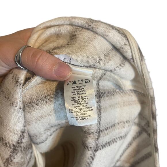 Joie Women's Size Medium Neutral Cream Long Button Up Shacket Sweater Jacket - Picture 9 of 11